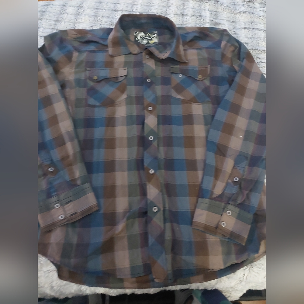 NSS plaid shirt size XL‎